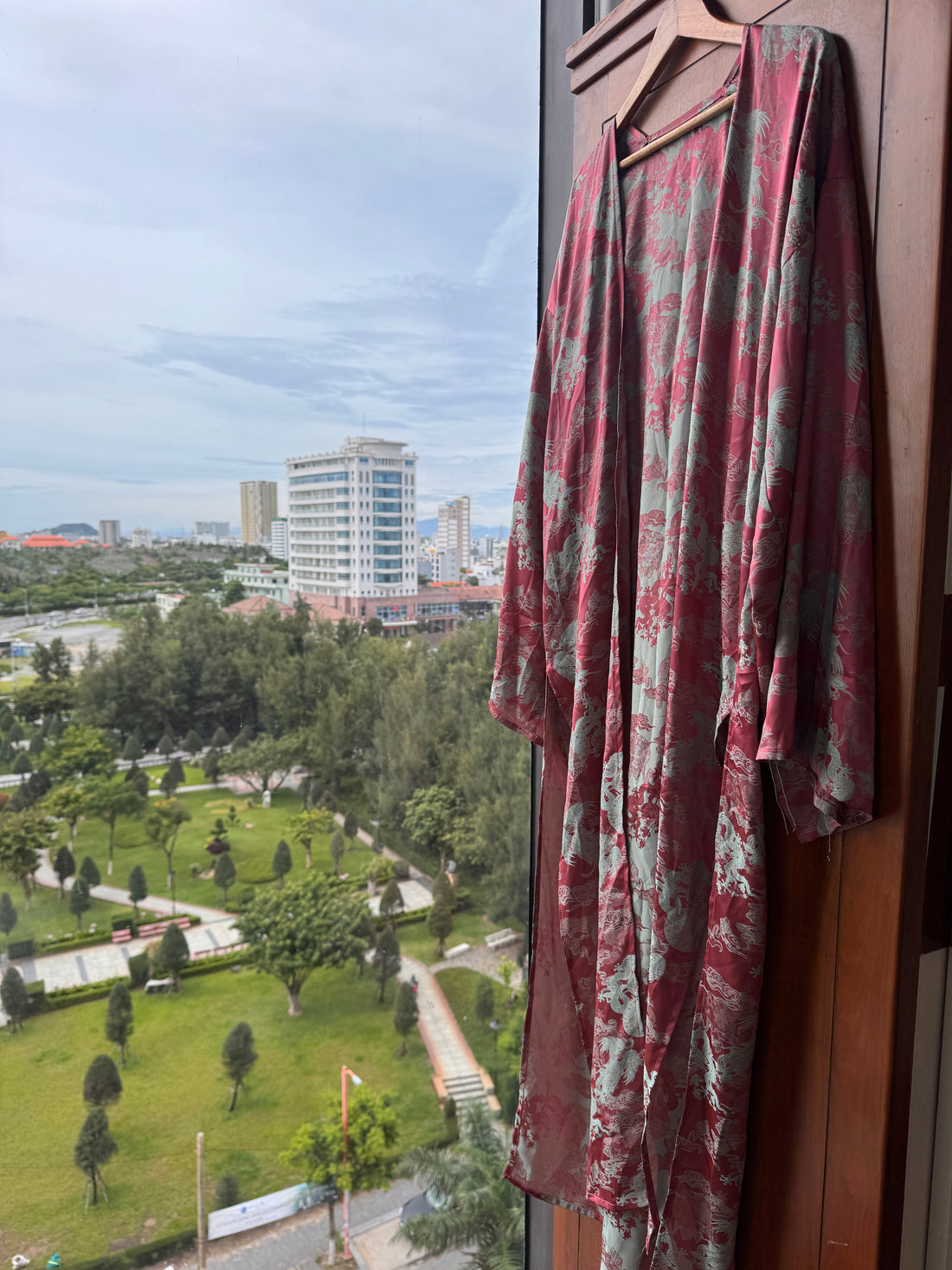 Unisex Dancing Dragon Long Kimono (Mauve Destiny)