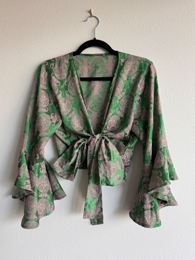 Cropped Wrap Top in Emerald Empress Print