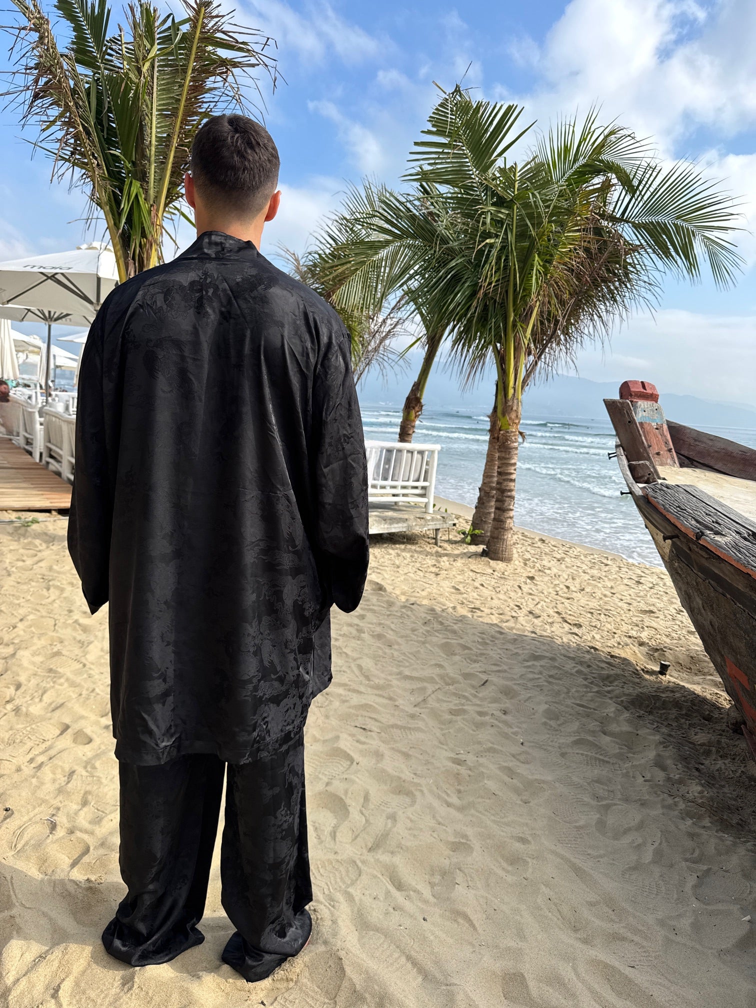 Dancing Dragon Short Oversized Kimono (Black Nights)