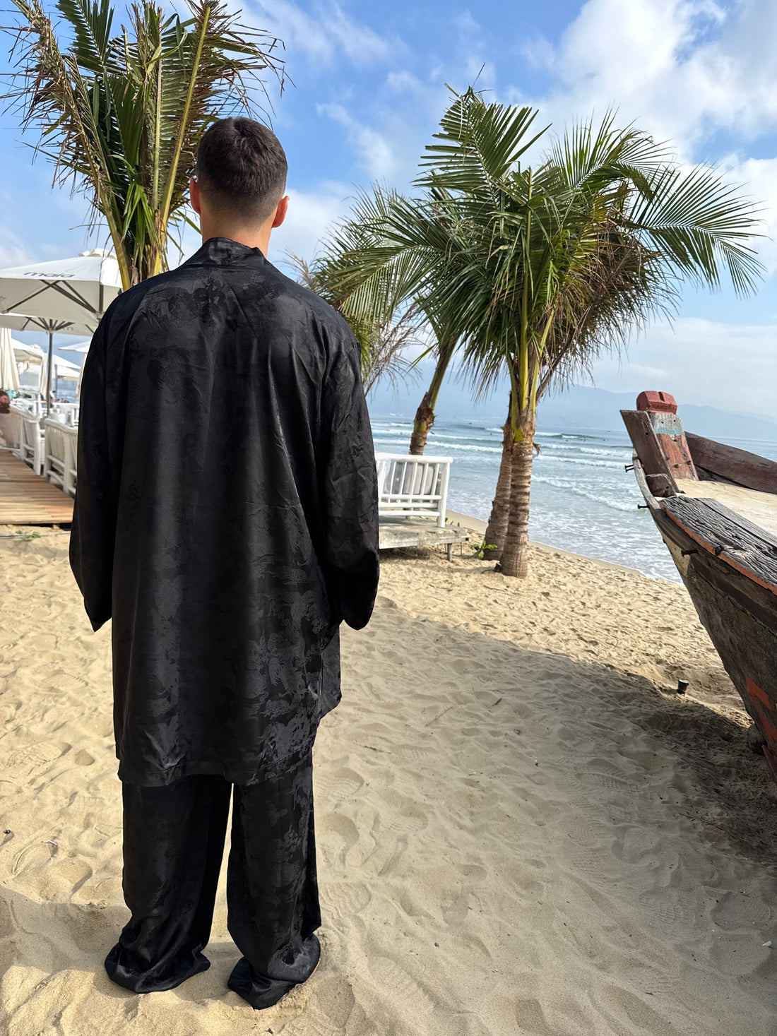 Dancing Dragon Short Oversized Kimono (Black Nights)