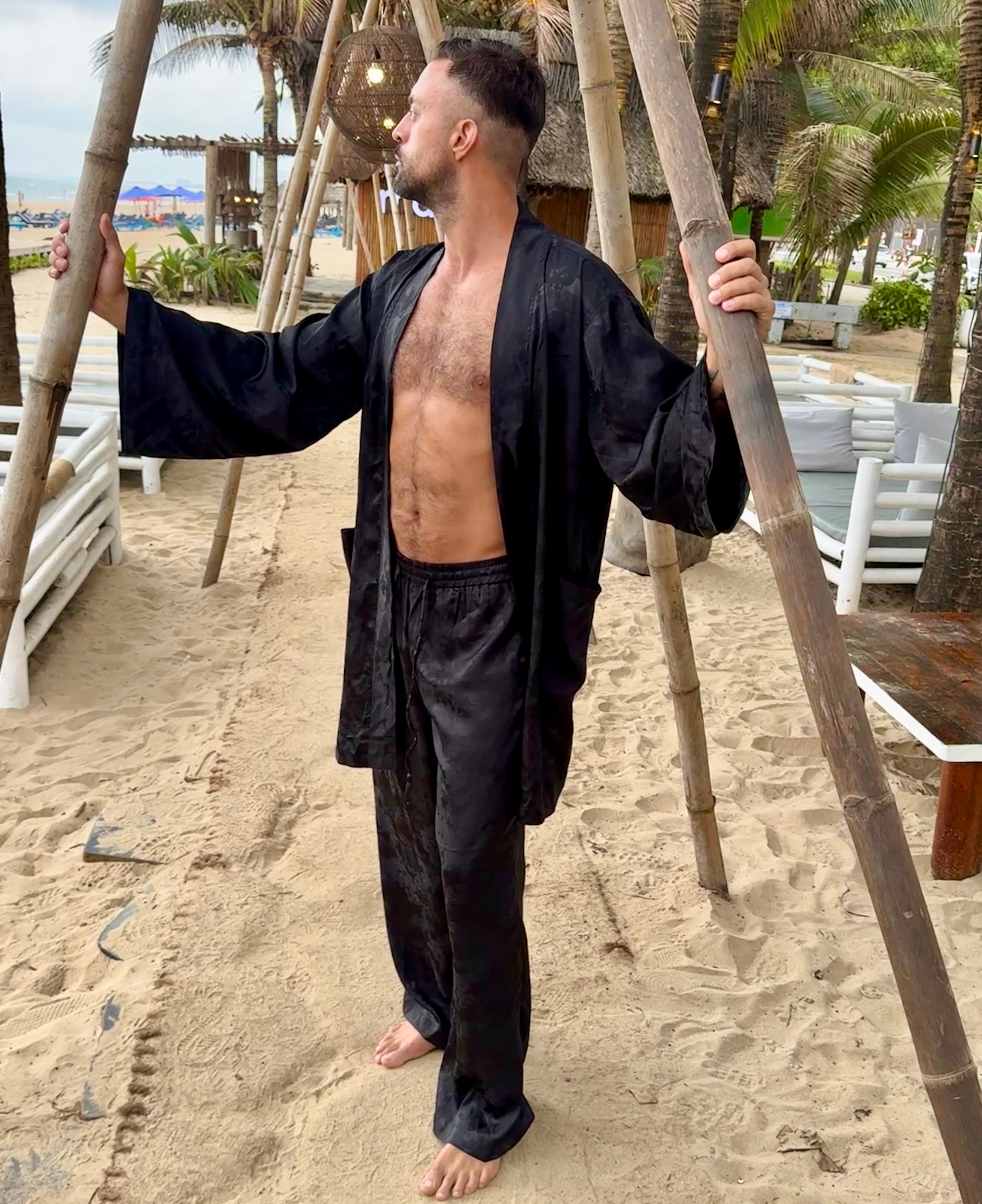 Dancing Dragon Short Oversized Kimono (Black Nights)