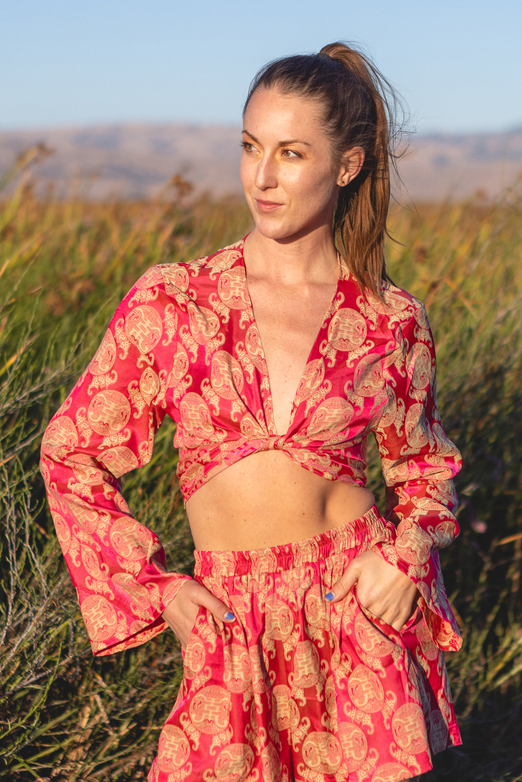 Manila Silk Set in Imperial Gilded Fuchsia Print